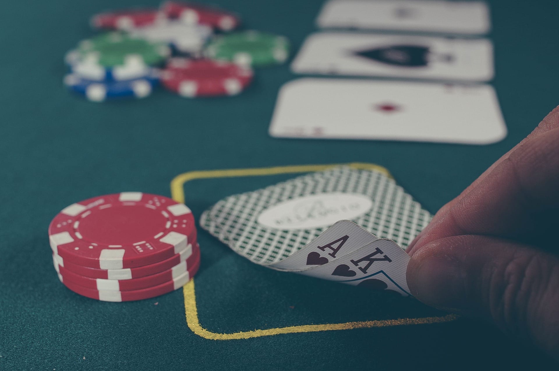 5 sľubov, ktoré by si každý hráč blackjacku mal dať a dodržať