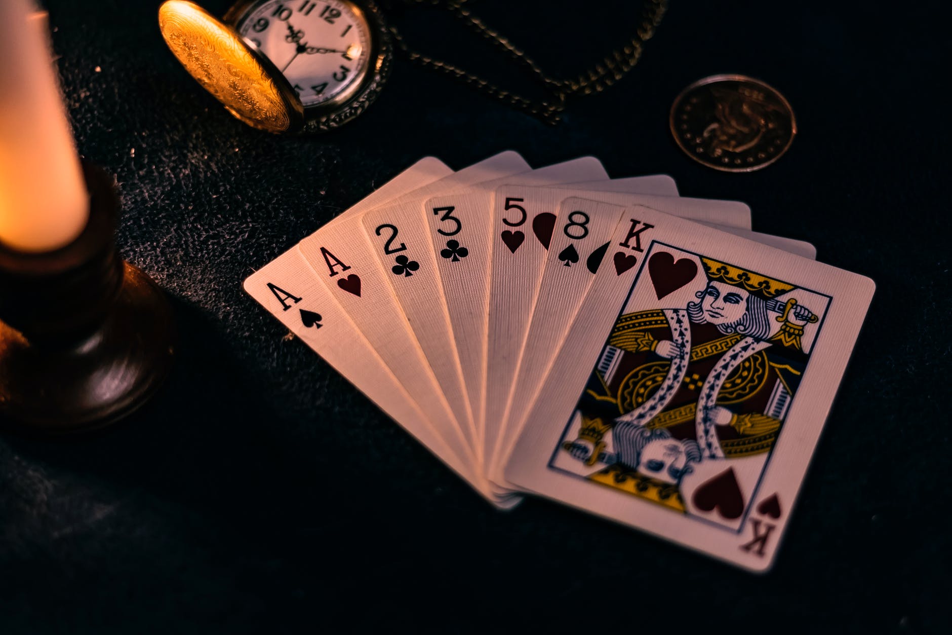 Online Black Jack – kedy rozdeliť karty?