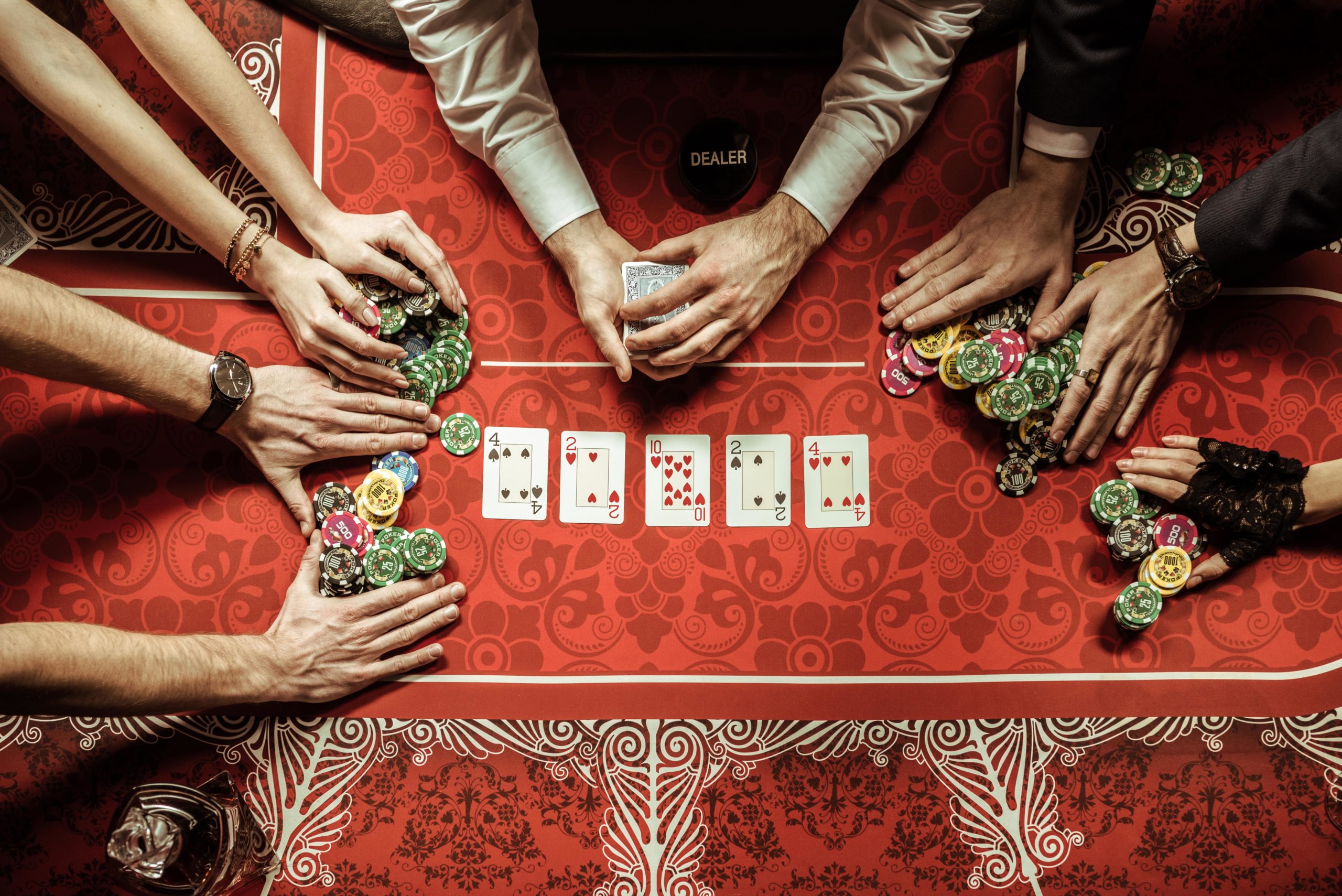 Poker a 5 tipov ako úspešne analyzovať svoje výsledky