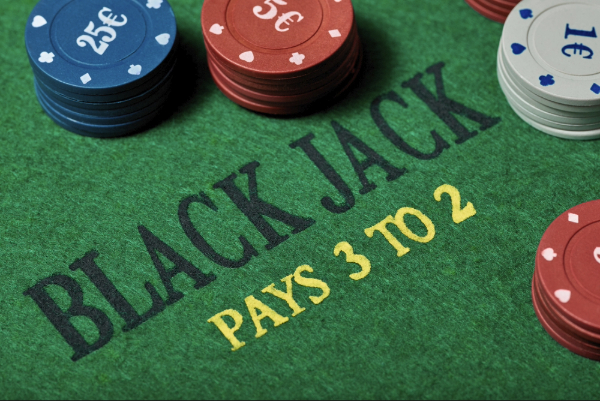 Kedy sa vzdať v blackjacku: Skvelé tipy, ako zachrániť svoj bankroll